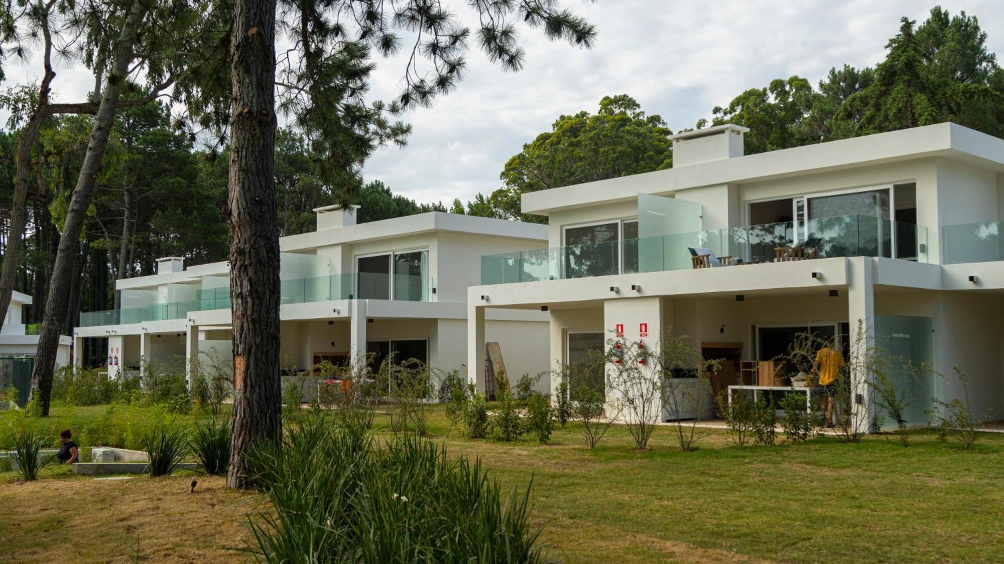 Solanas Gardens View & Crystal Beach Aparthotel Punta del Este Rum bild